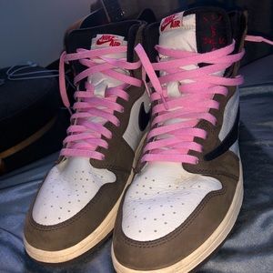 Travis Scott Jordan 1 High Retro